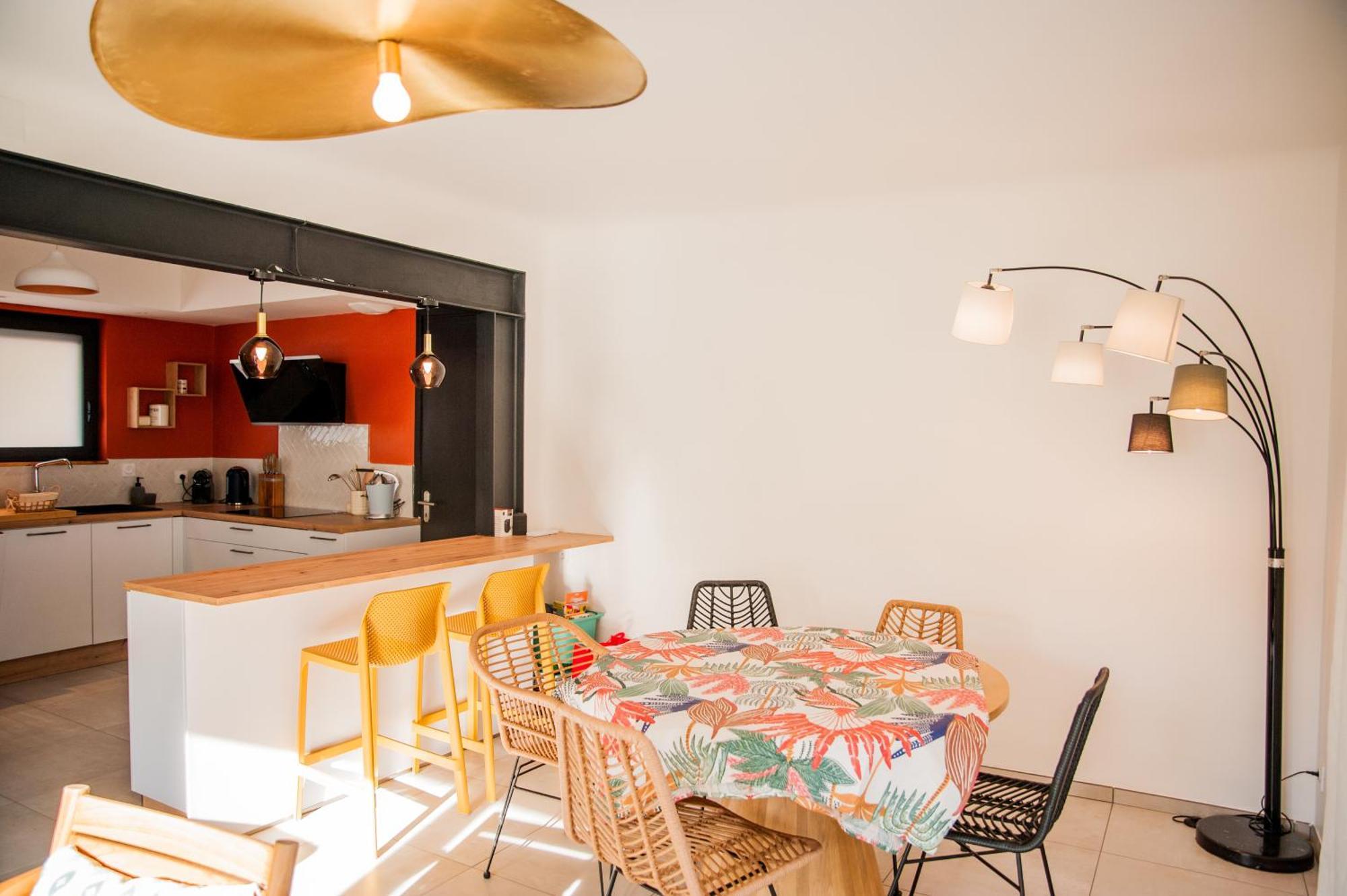 Holiday home Nomad Home, Avec 1 Parking Prive A 2 Pas De La Cite Medievale *