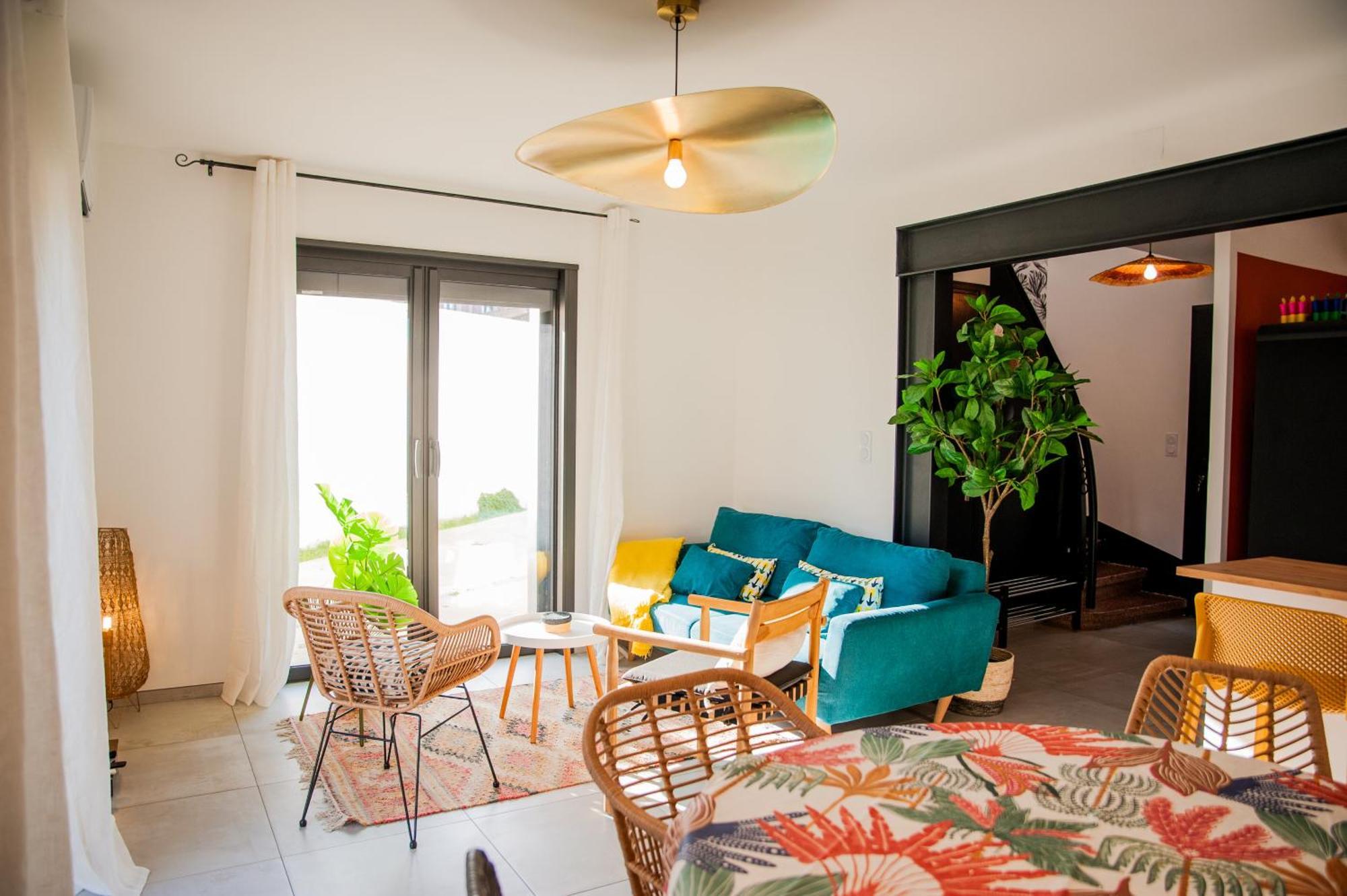 Nomad Home, Avec 1 Parking Prive A 2 Pas De La Cite Medievale Holiday home *